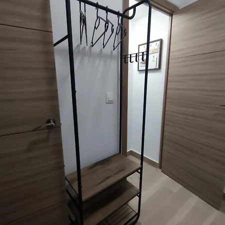La Casita De *