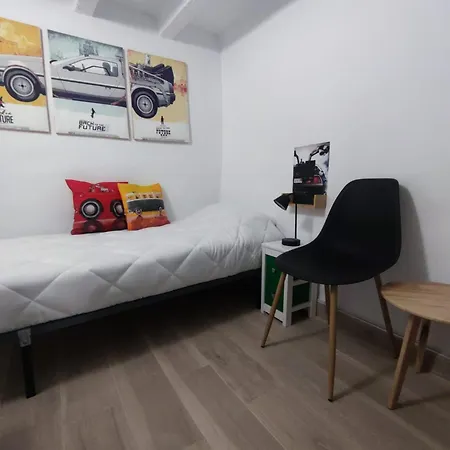La Casita De *